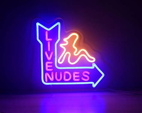 live nudes